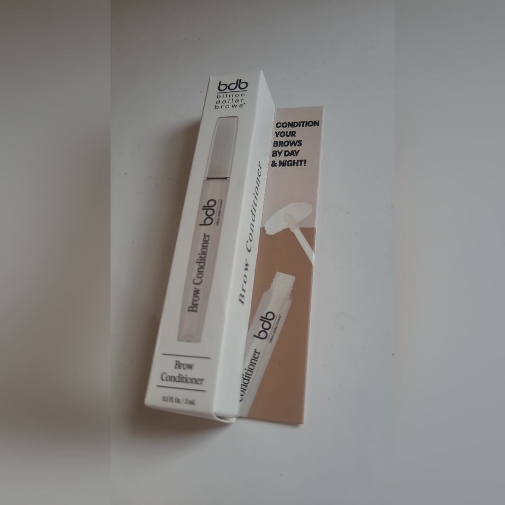 Brow conditioner